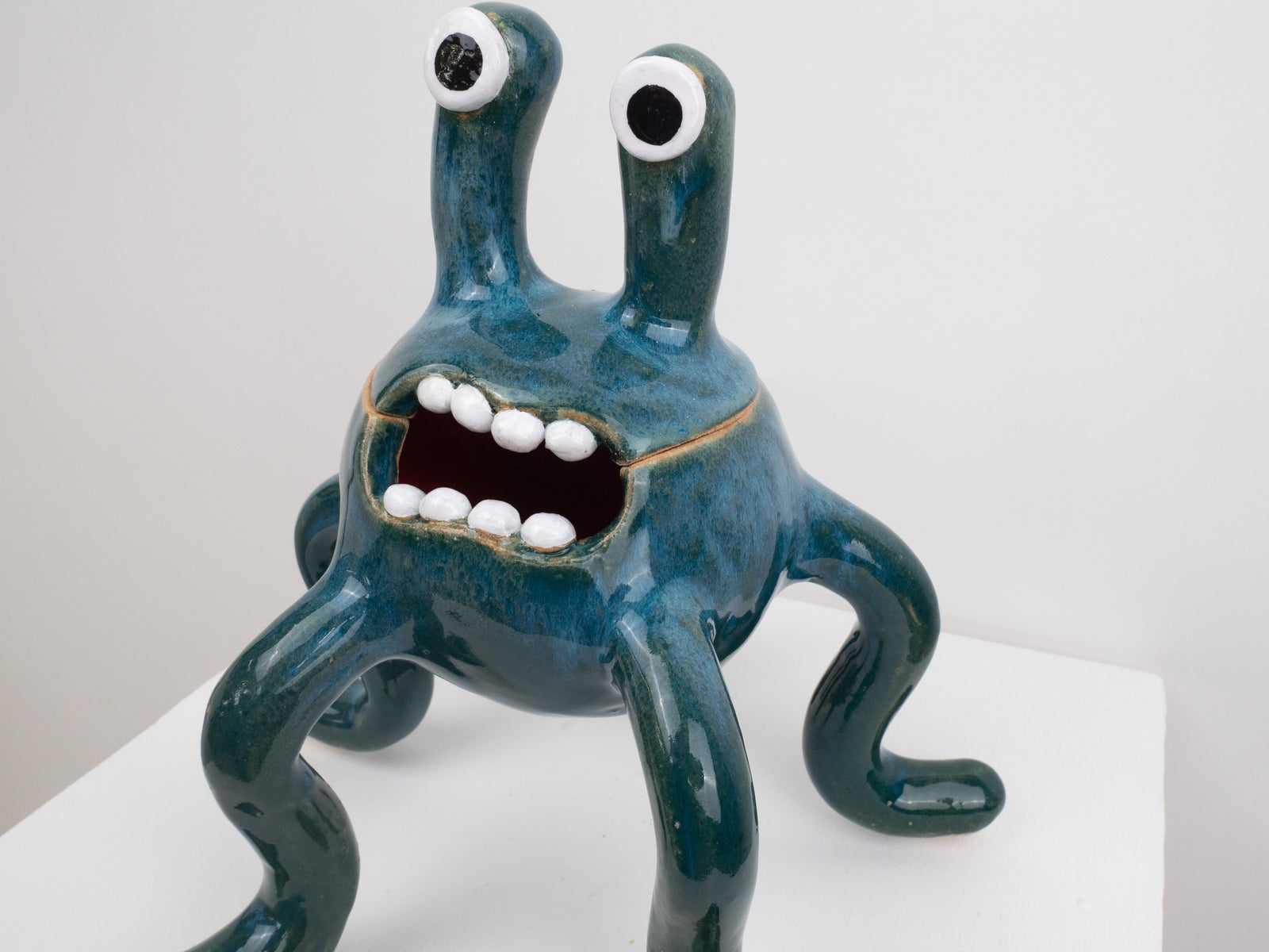 Odie Monster - Blue Pine