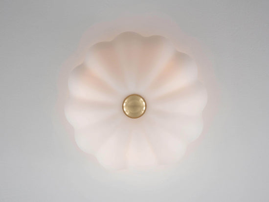 White flower flush ceiling light