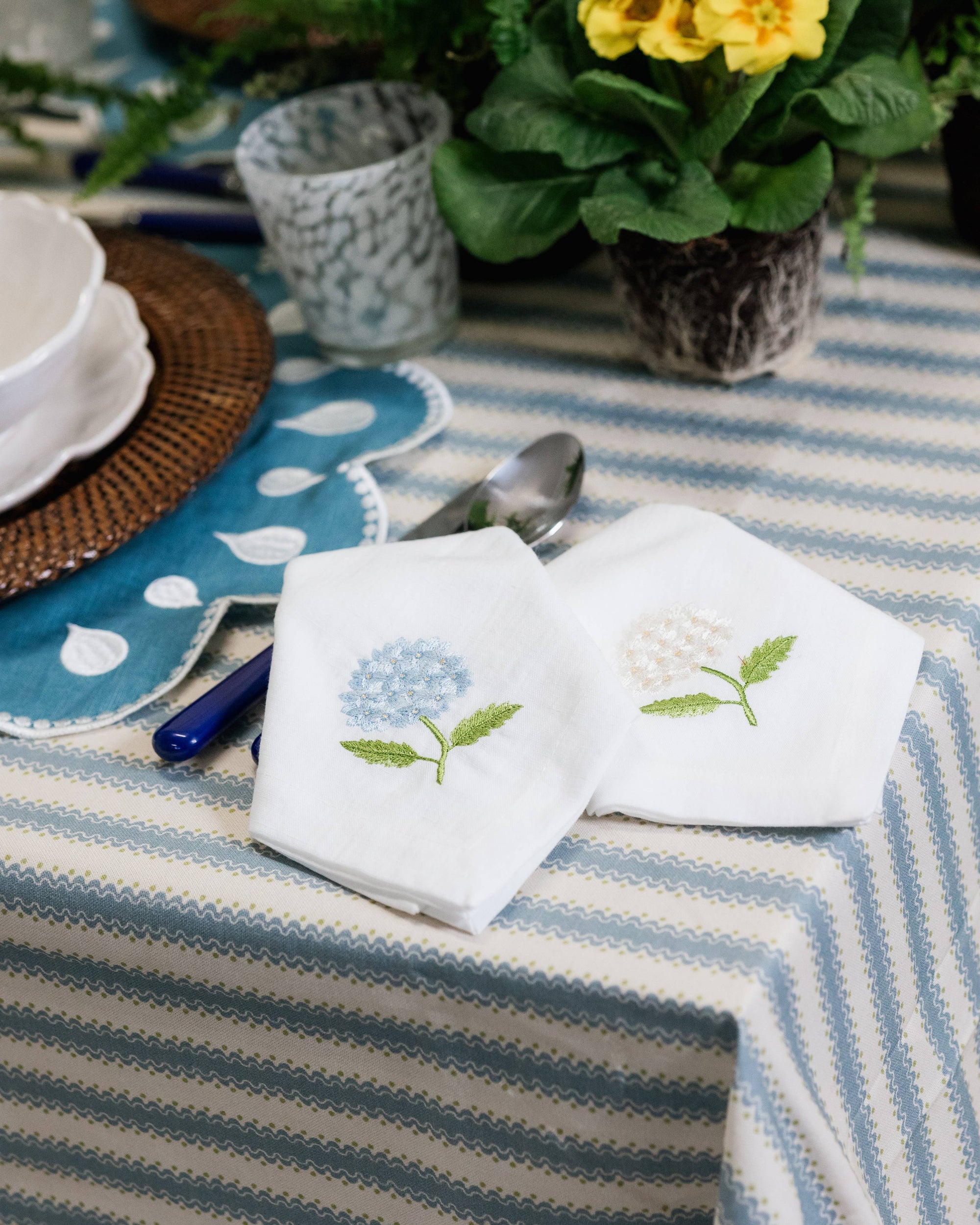 Hydrangea Napkin, Blue