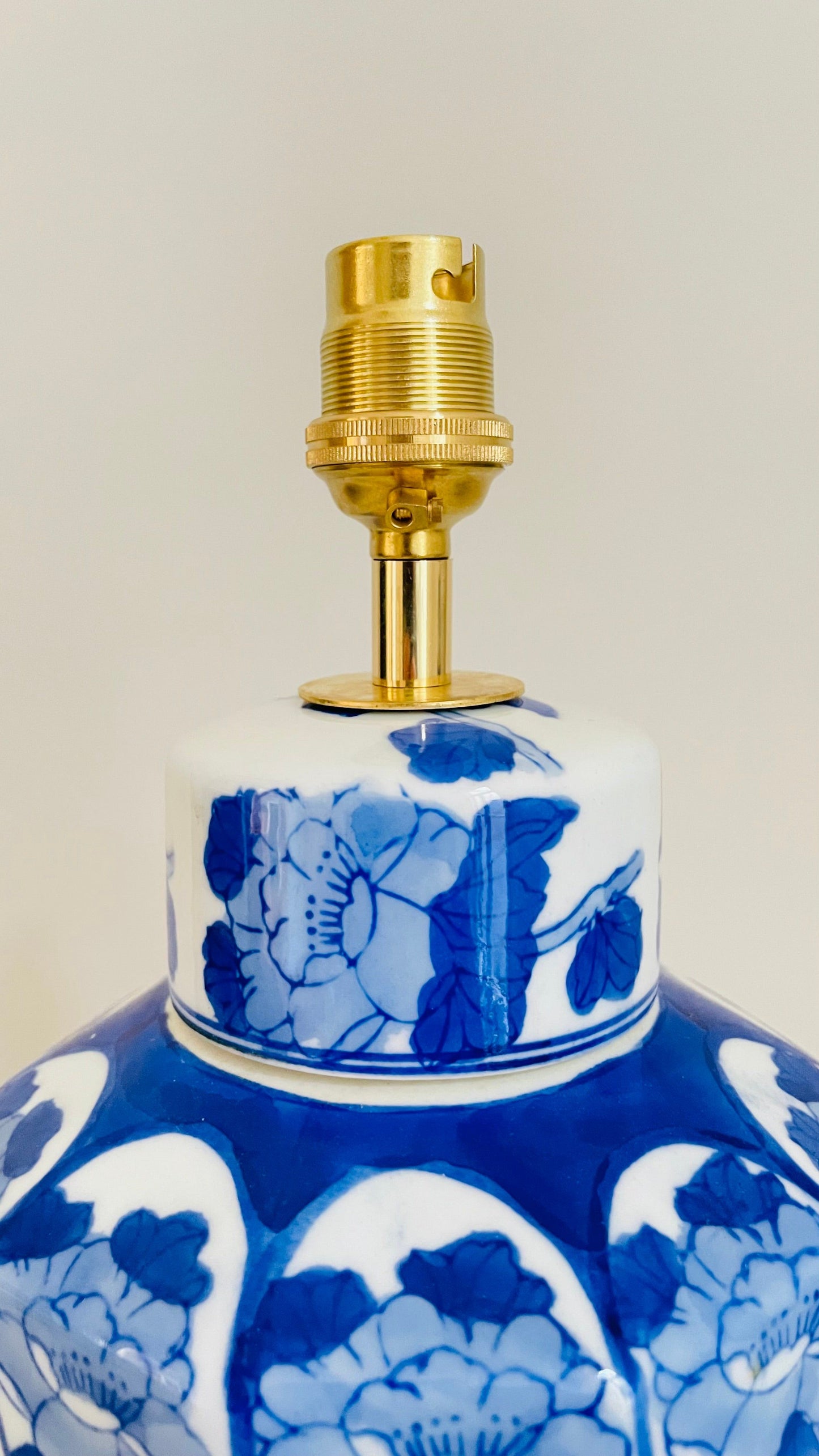 Antique Chinese Jar Lamp
