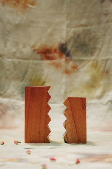 HOF Nido Salt and Pepper Shakers