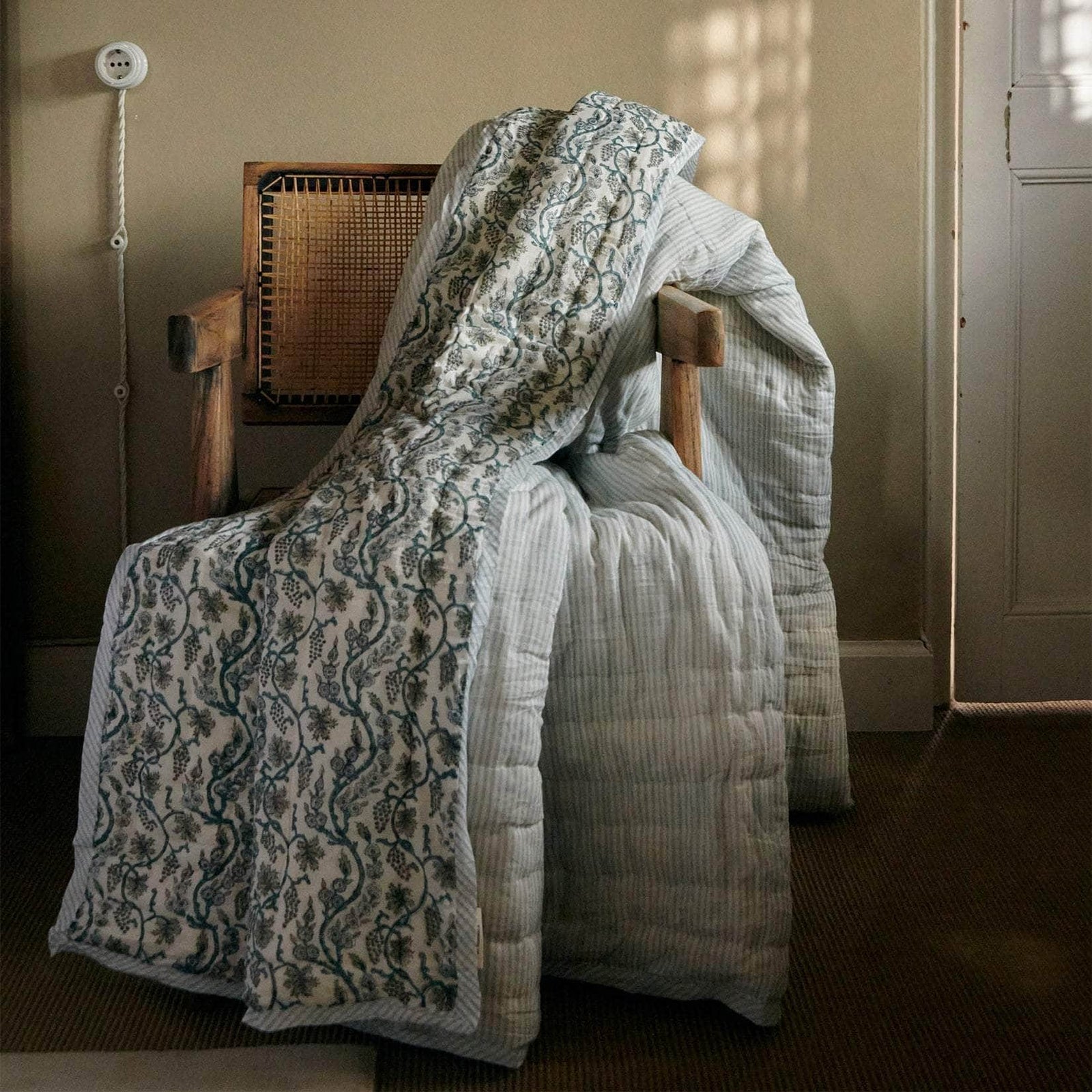 Quilt Cotton Light Blue Prints