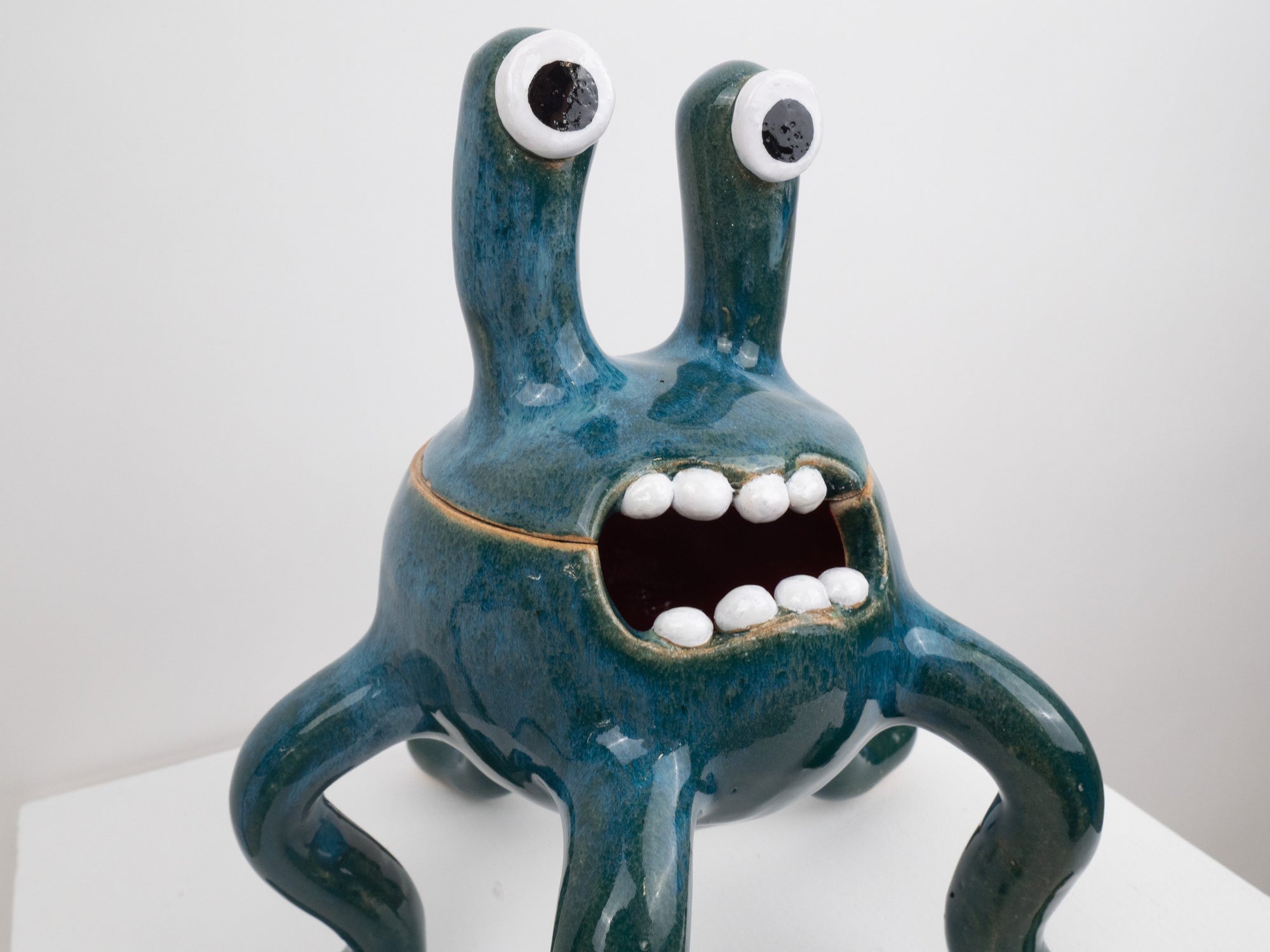 Odie Monster - Blue Pine