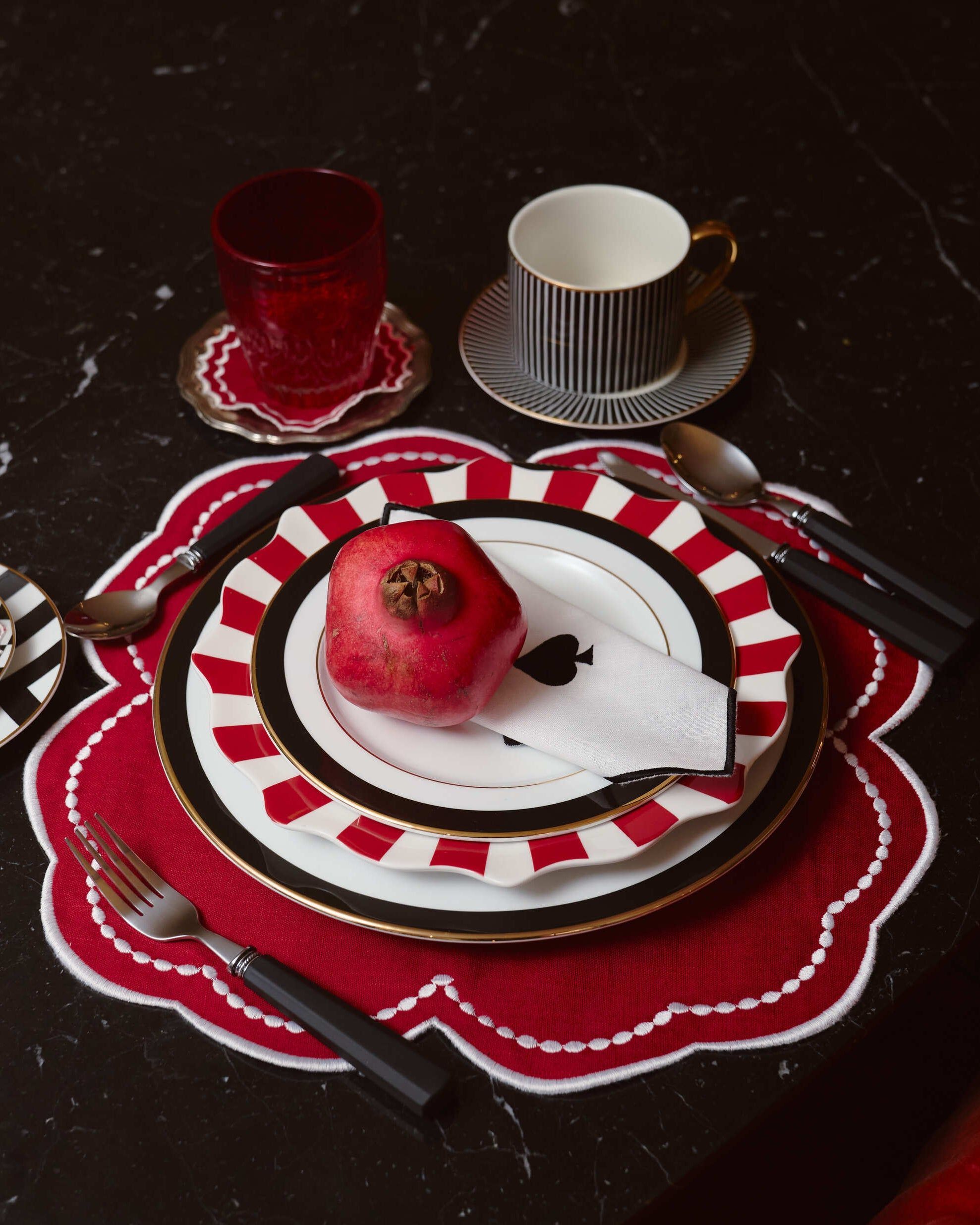 Mimosa Placemat, Red with White