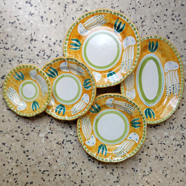 Méduse Jaune Oval Platter - 30cm