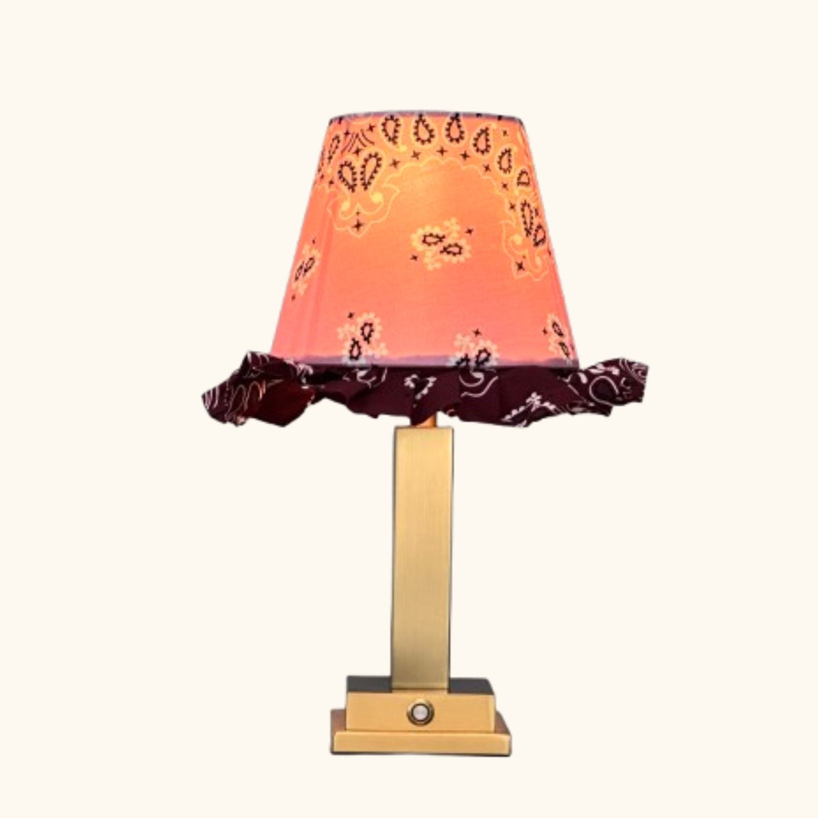 Philia Table Lamp Pink Paisley