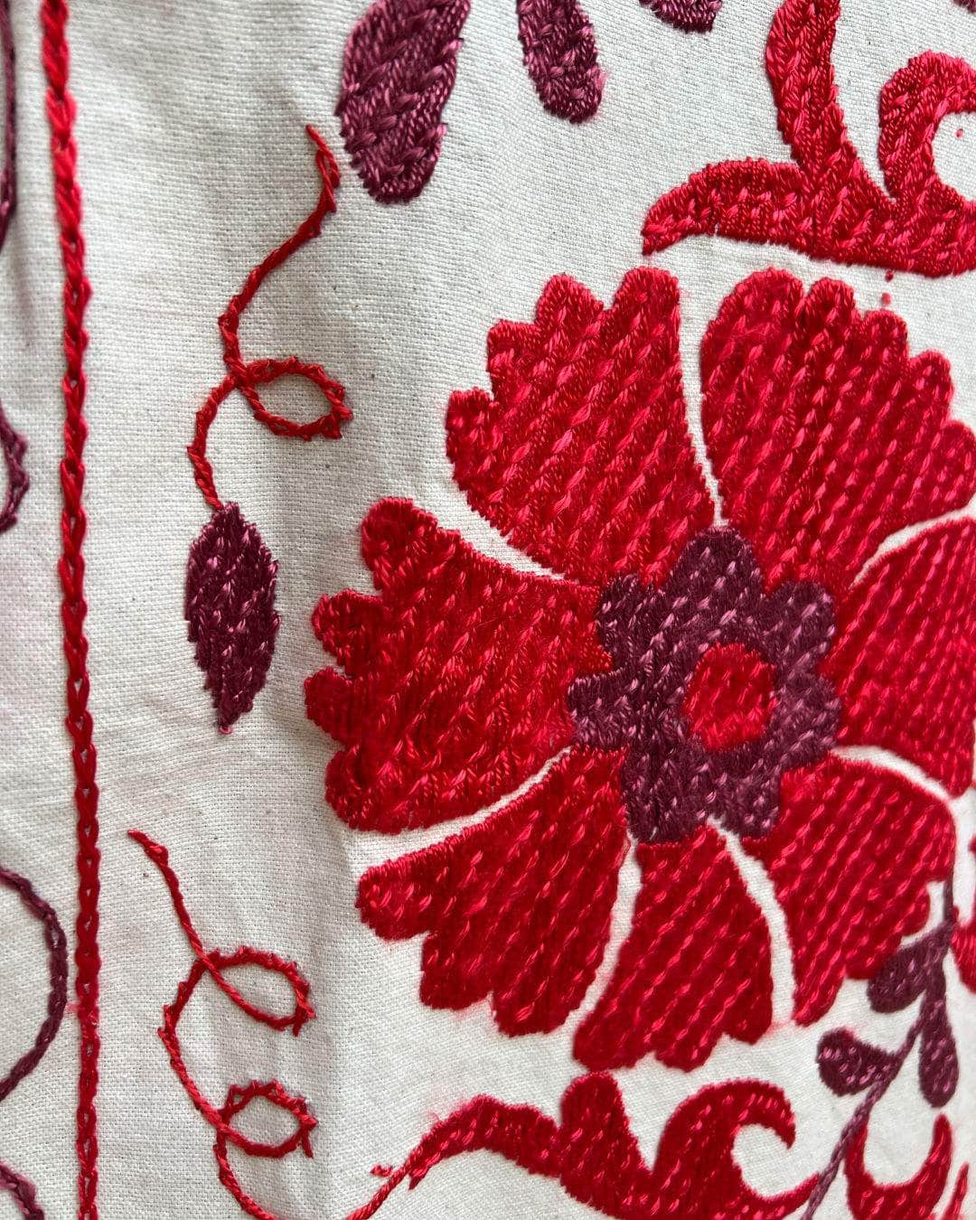 Vintage Red Suzani Quilt No.215