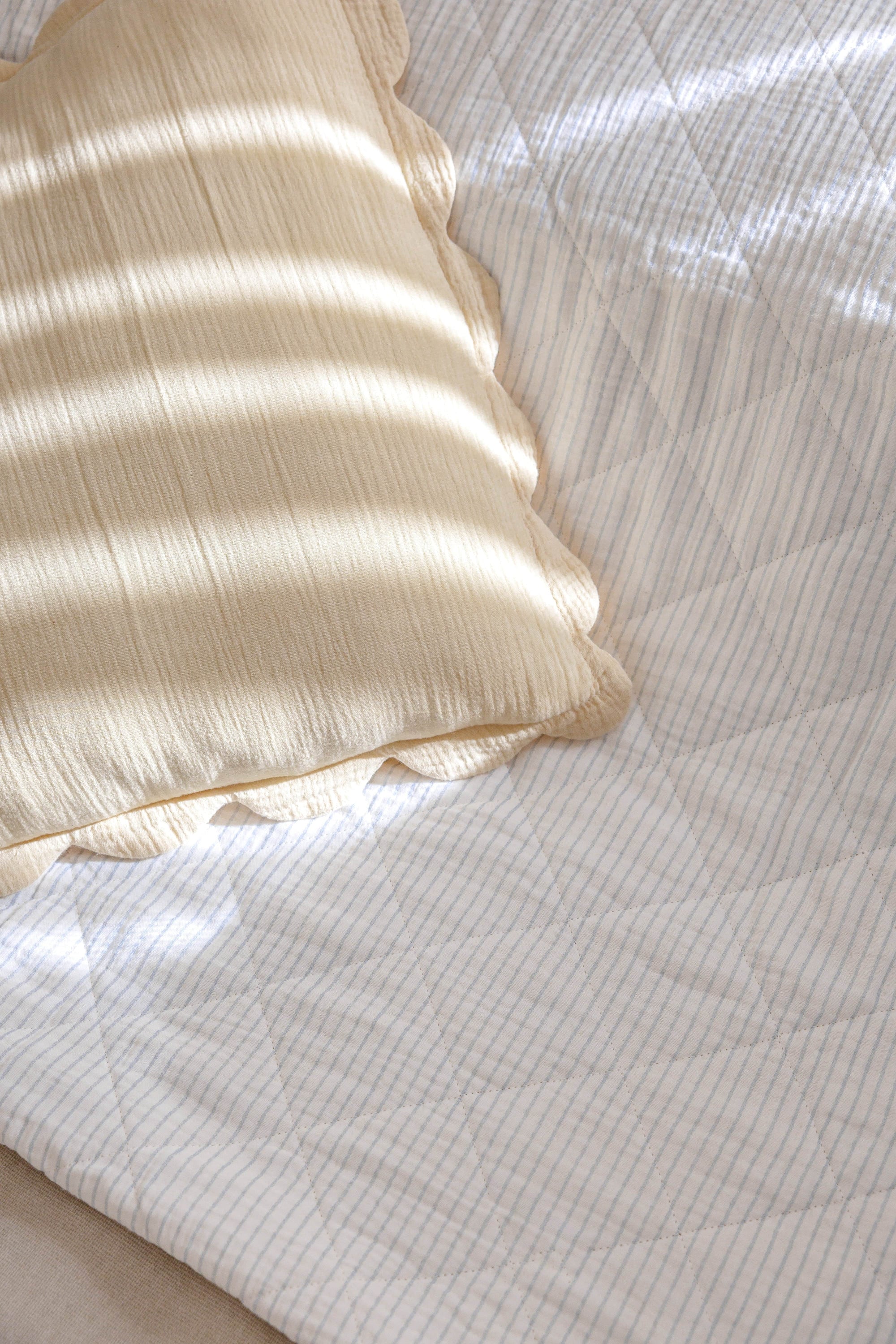 Soft Quilt Blanket – Cruise