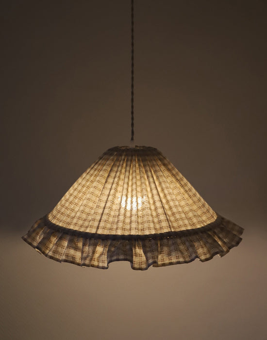 Conical Pendant Light With Ruffle Emilia “Petits Carreaux Beige”