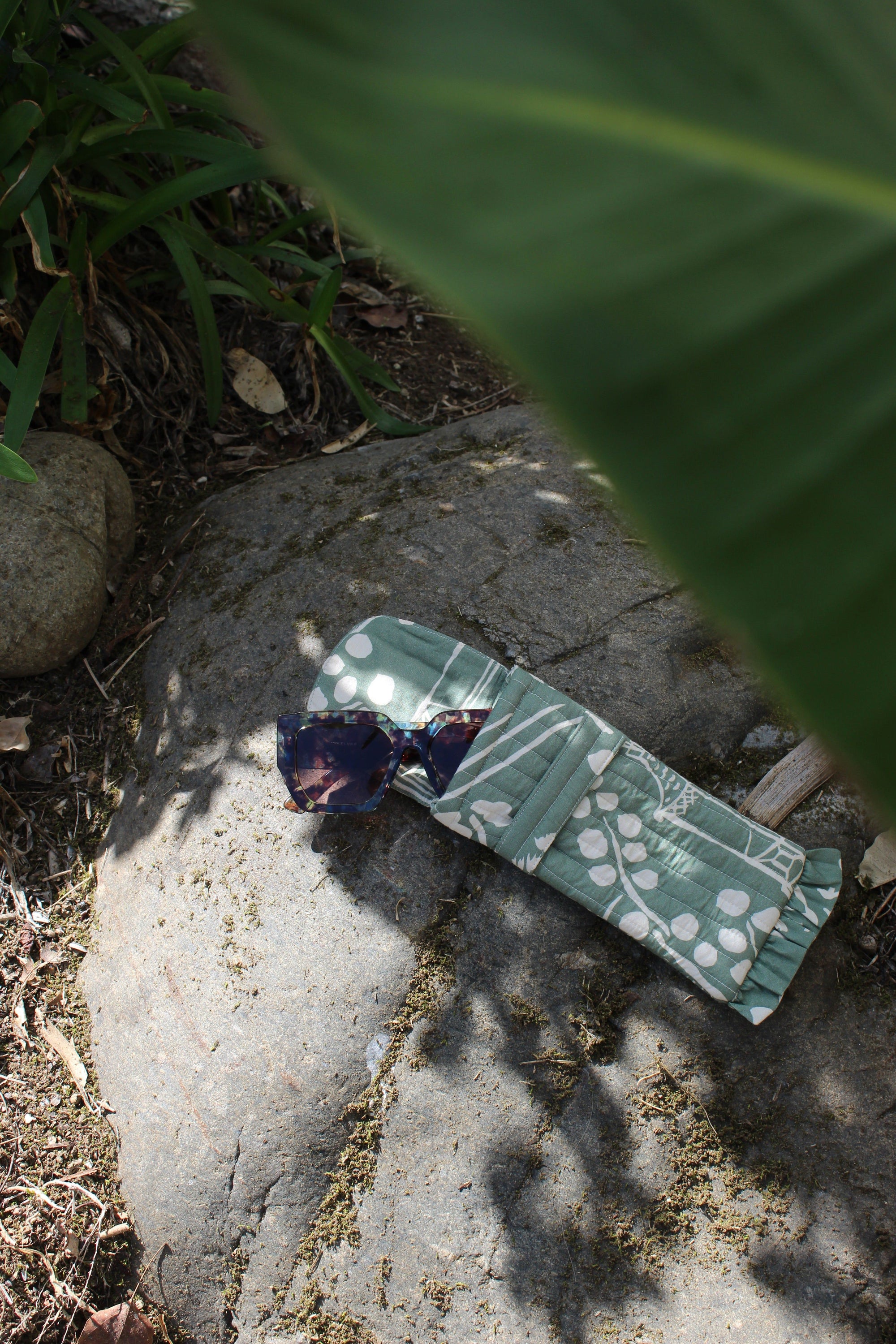 Chinoiserie Glasses Cover