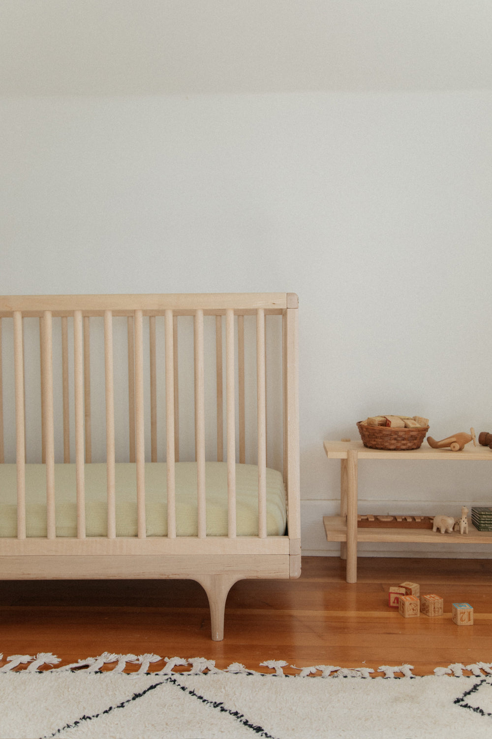 Soft Crib Sheet – Pea