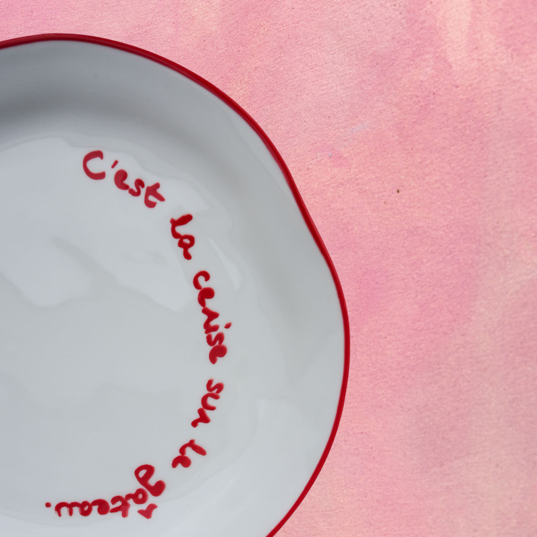 Statement Plate | C'est la cerise sur le gâteau