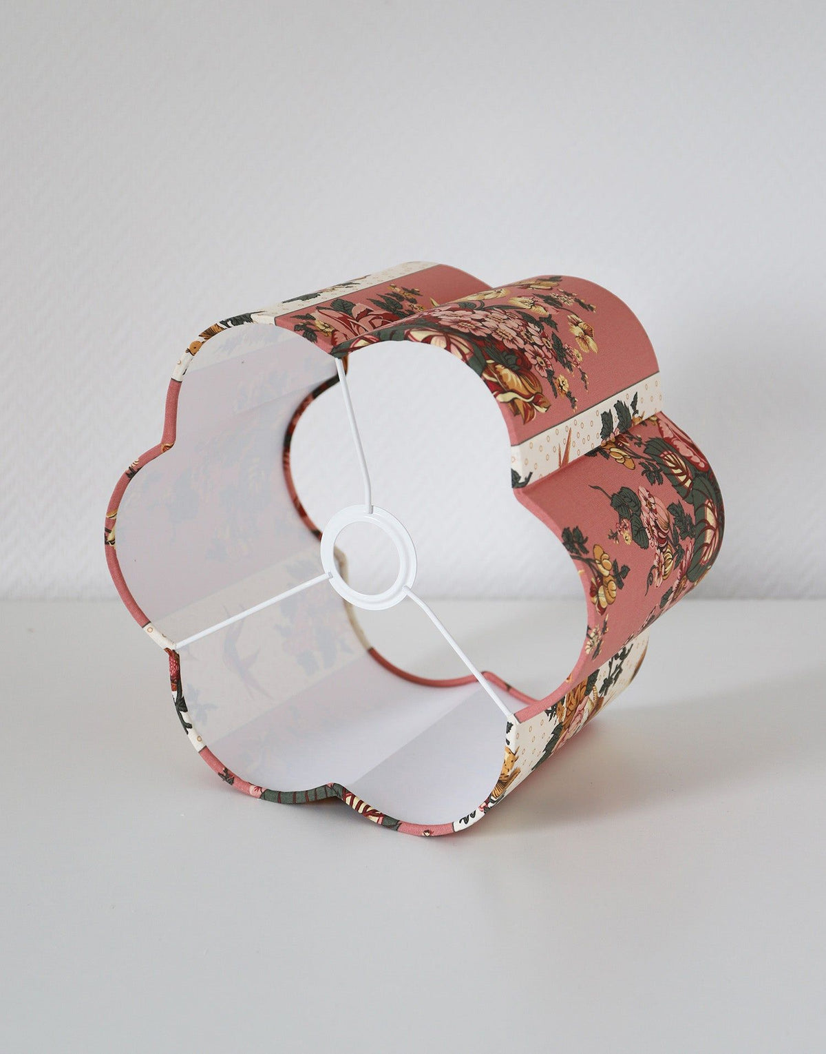 "Ormois" Flora Flower-Shaped Lampshade