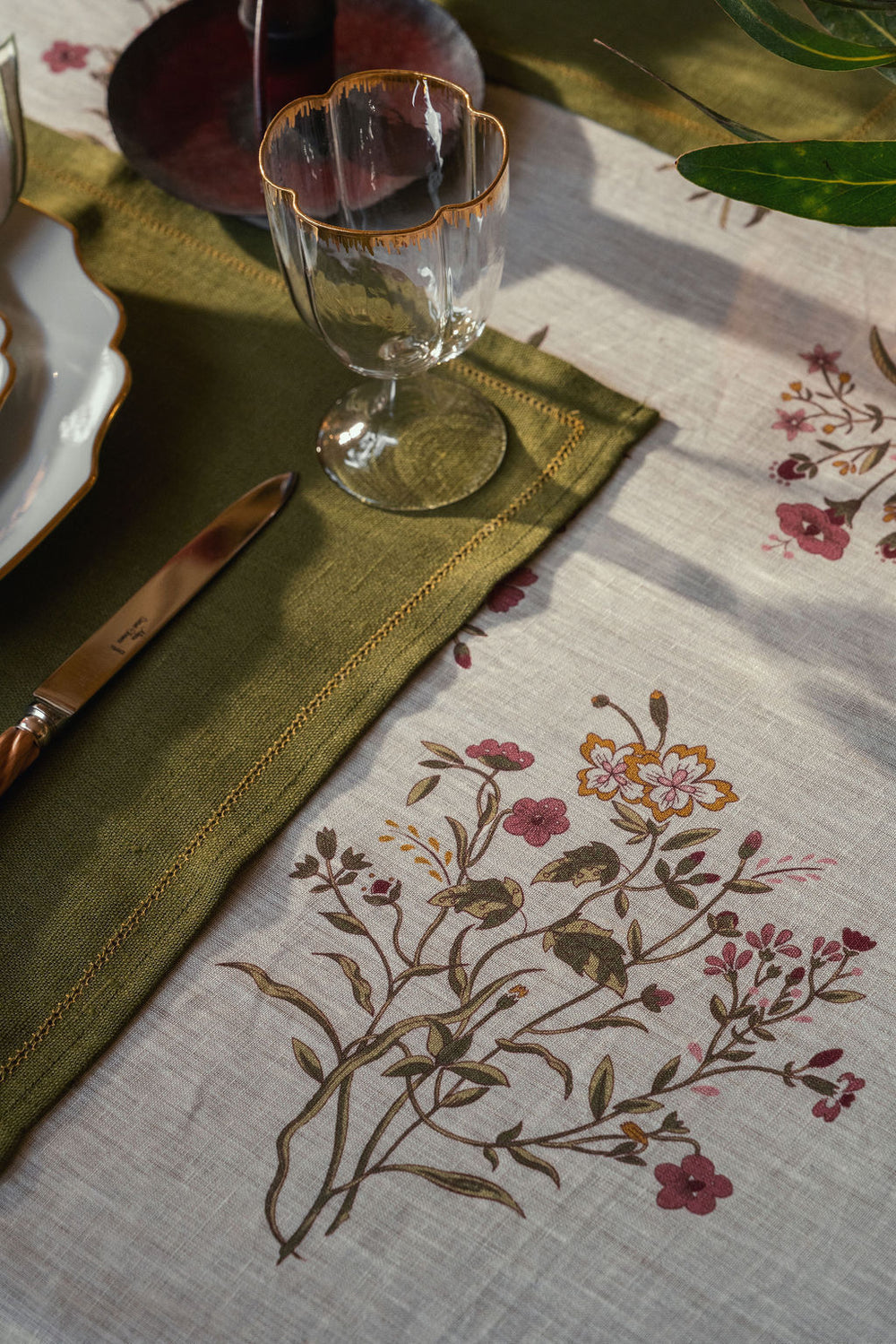 Scarlet Flax & Field Flowers Printed Tablecloth