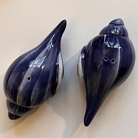 Salt & Pepper Blue Shell