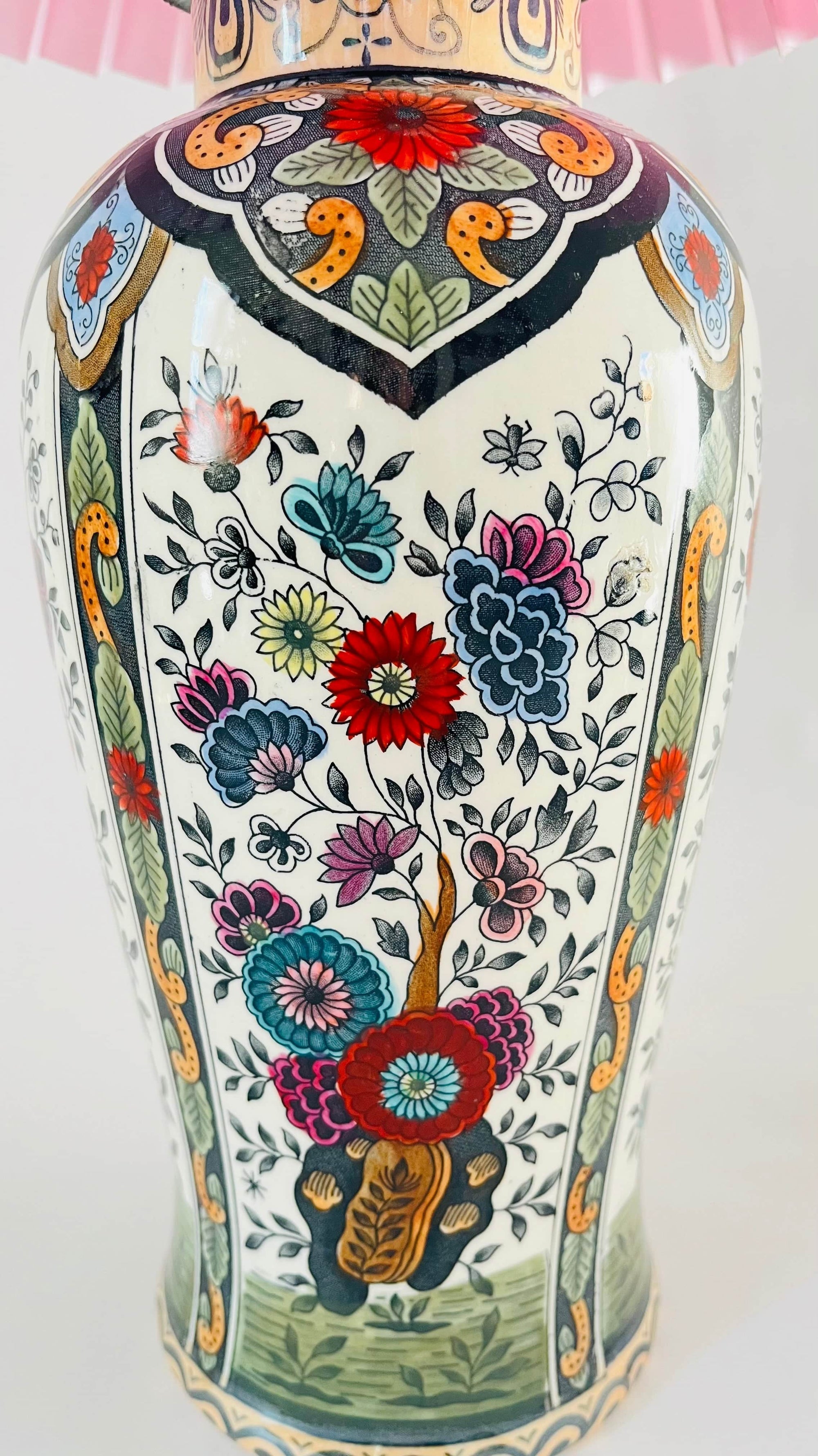 Antique Royal Sphinx Lamp