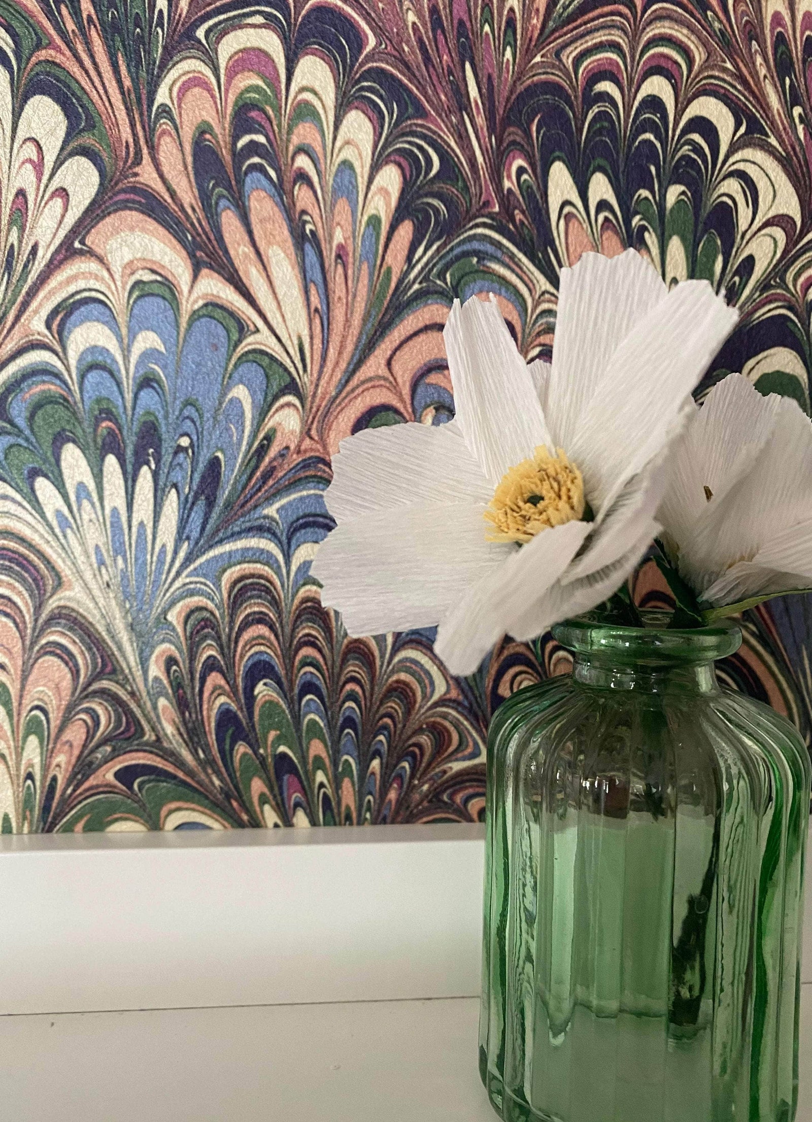 Marbled Wallpaper - 'Serpentine' Col: Summer- Mica Coated Non-Woven