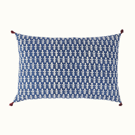 Cushion Tasselled Bagru in Dark Blue