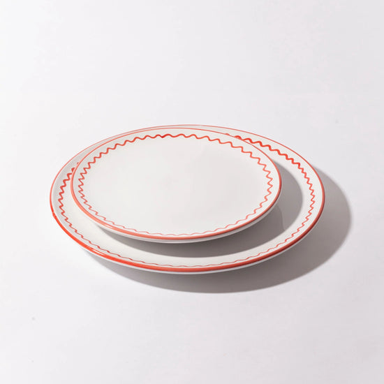 Lunch Plate - Lobster Red Zigzag