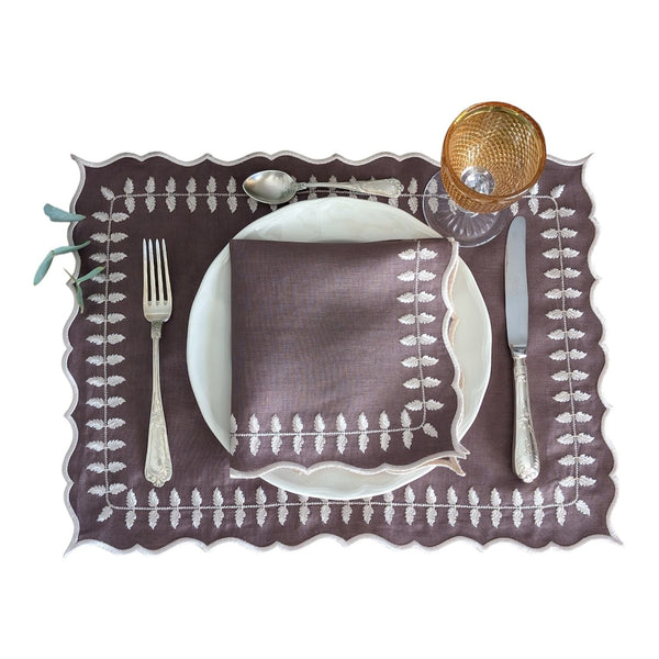 Provence- Brown Linen Garland Placemat and Napkin Set