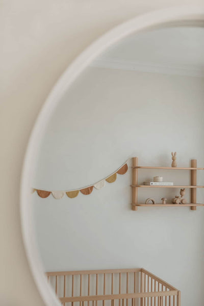 Soft Petal Garland – Soup