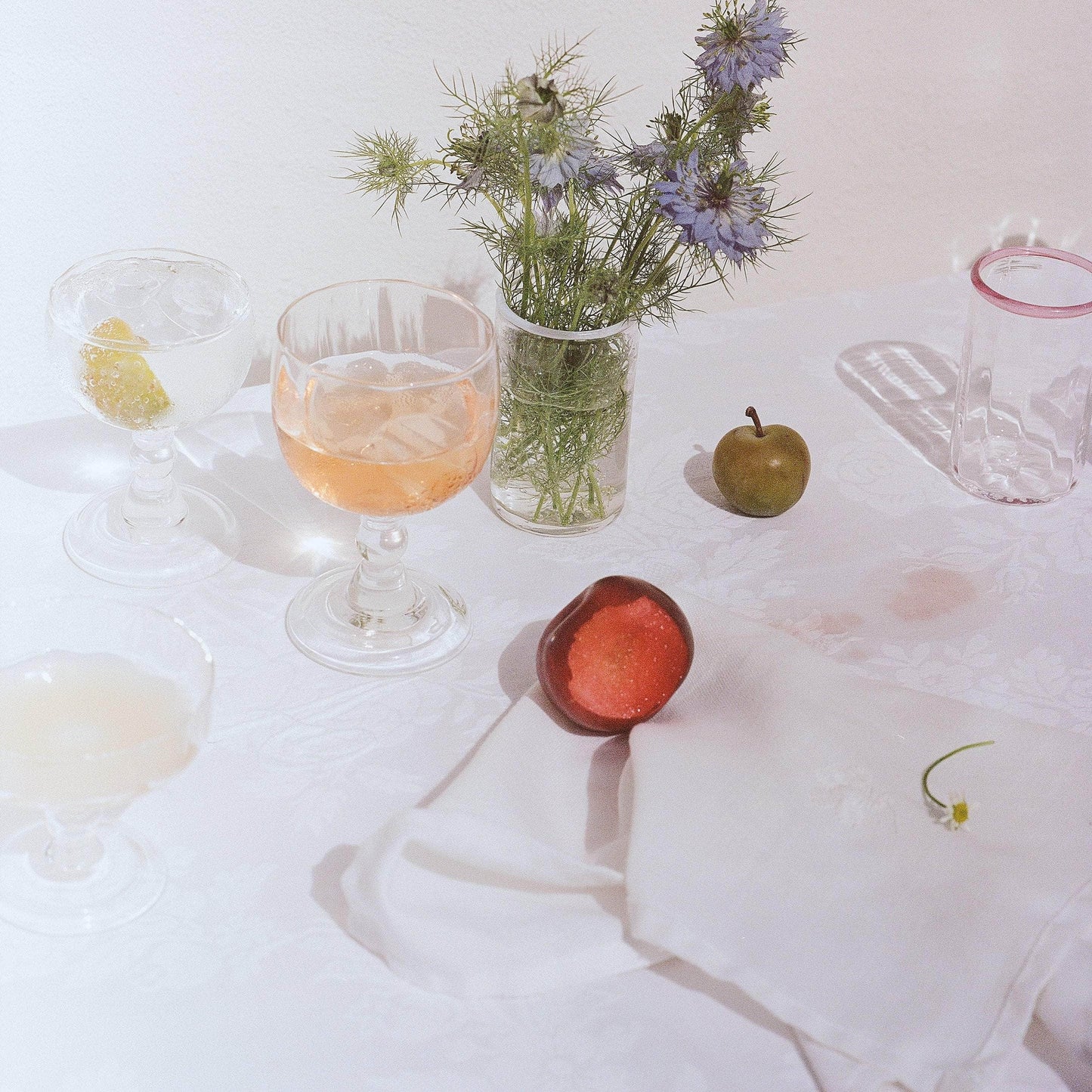 Alban Wine Glass