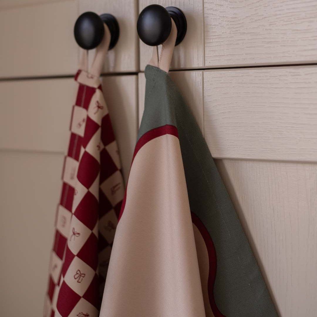 Tea Towels, Set of 2 - Christmas Checkerboard