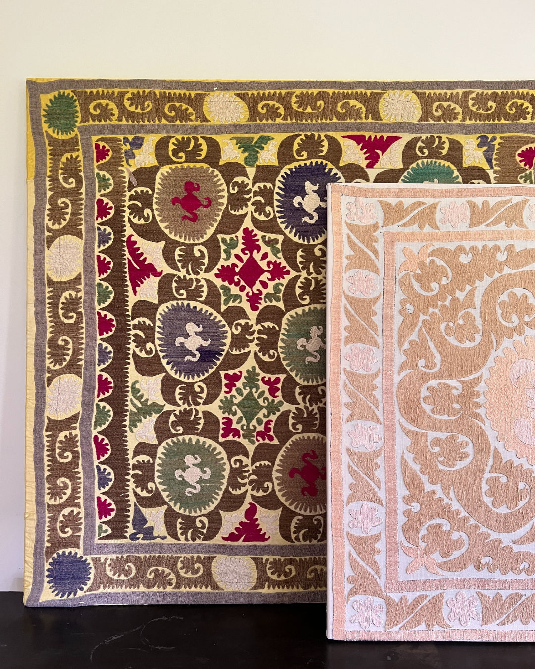 Medium Suzani 022