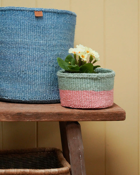 SIAFU: Sapling Green and Dusky Pink Colour Block Sisal Basket