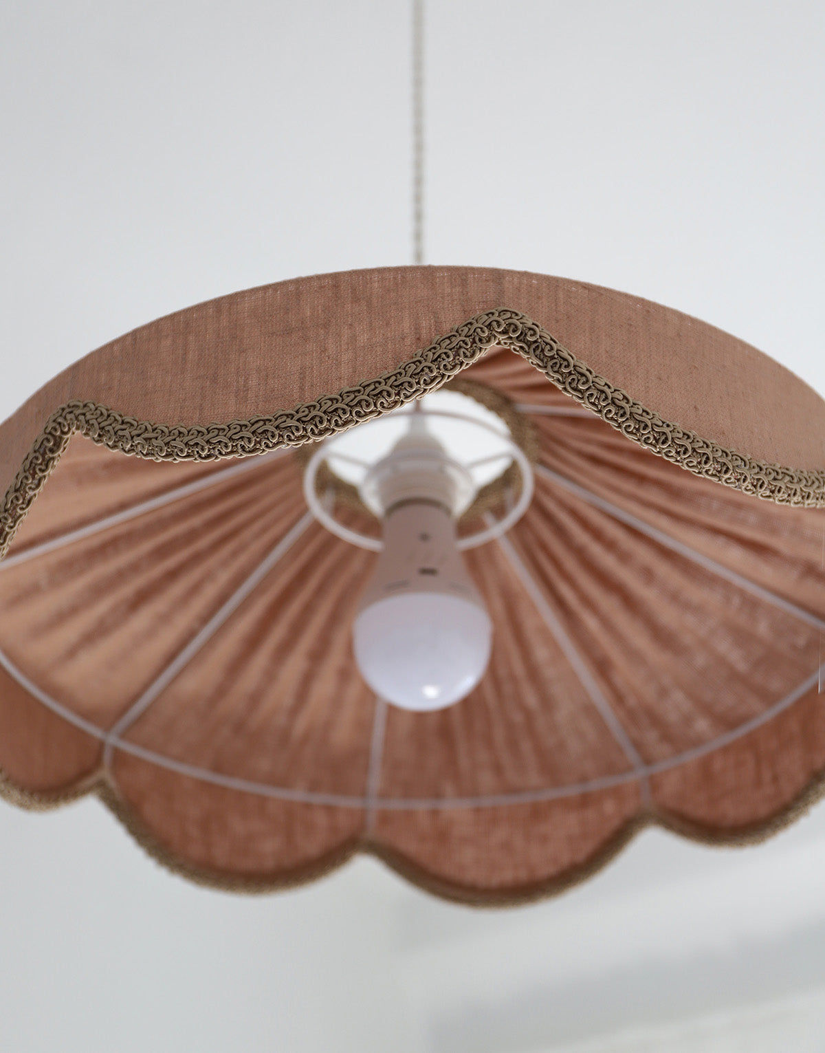 Floral-Shaped Pendant Light Solid Cosette “Classic Linen”