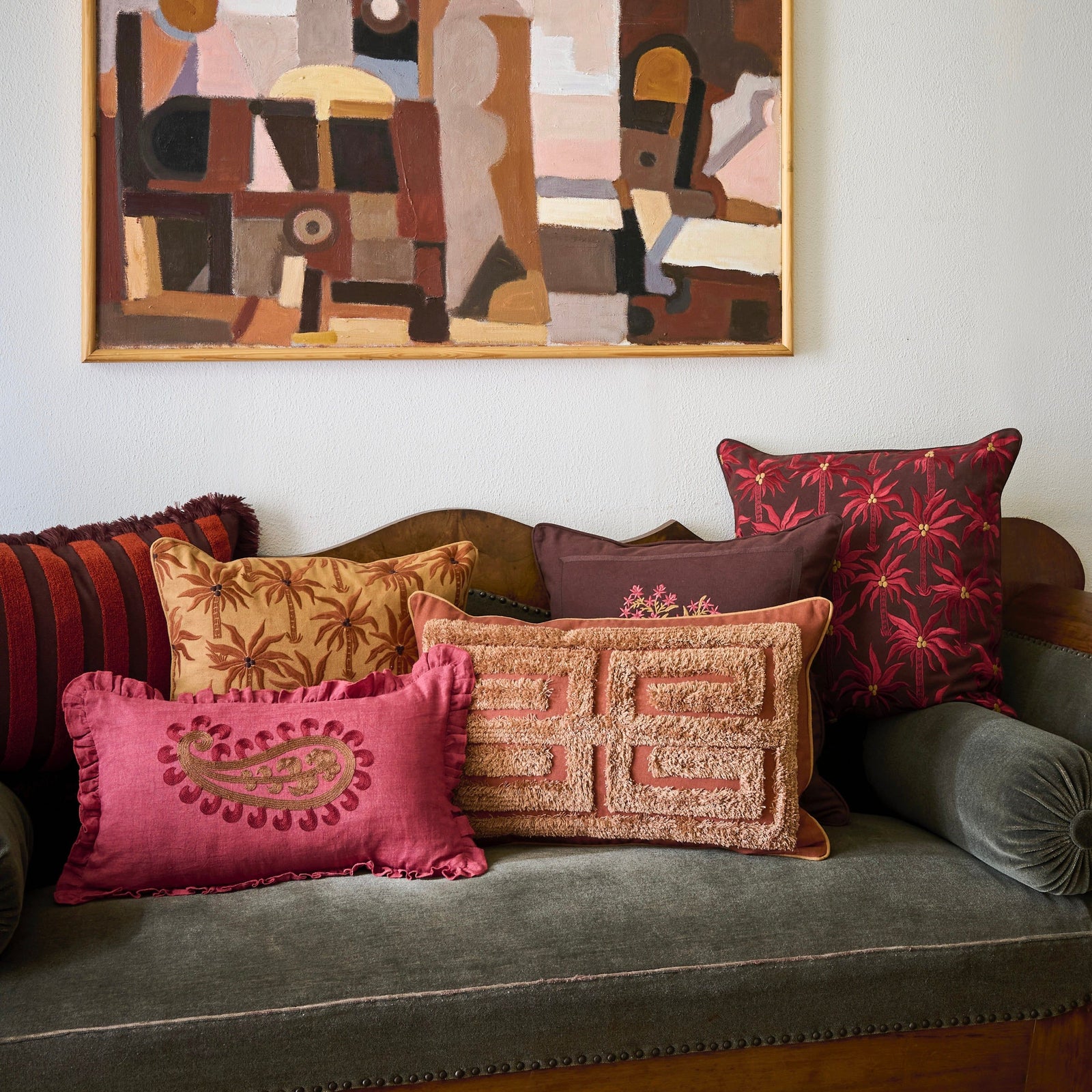 Cushion Laura Chocolate & Coral