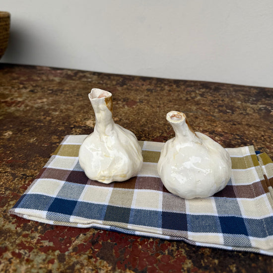 Ceramic Garlic