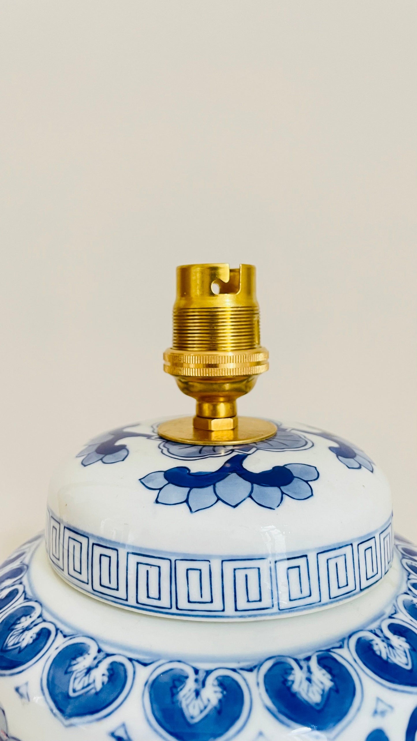 Antique Chinese Mini Lamp
