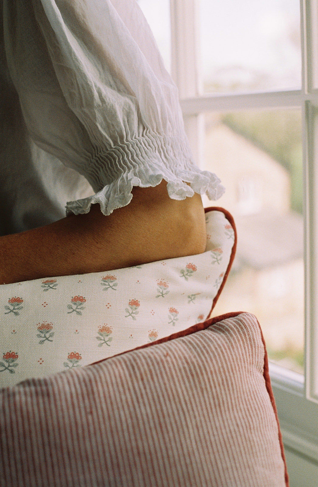 Minni Red Cushion – Rectangle