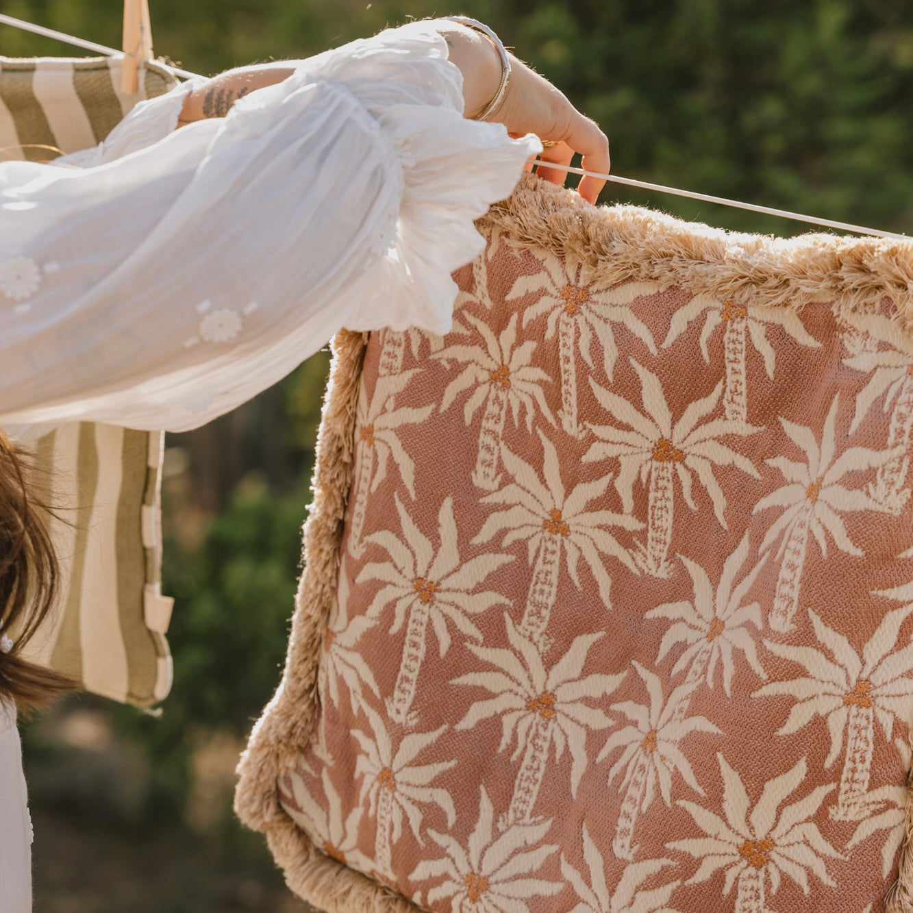 Cushion Laura Rose & Ecru