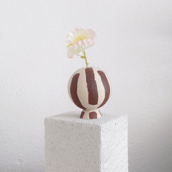 Lara - Mini Vase - Vorarlberg Wild Clay