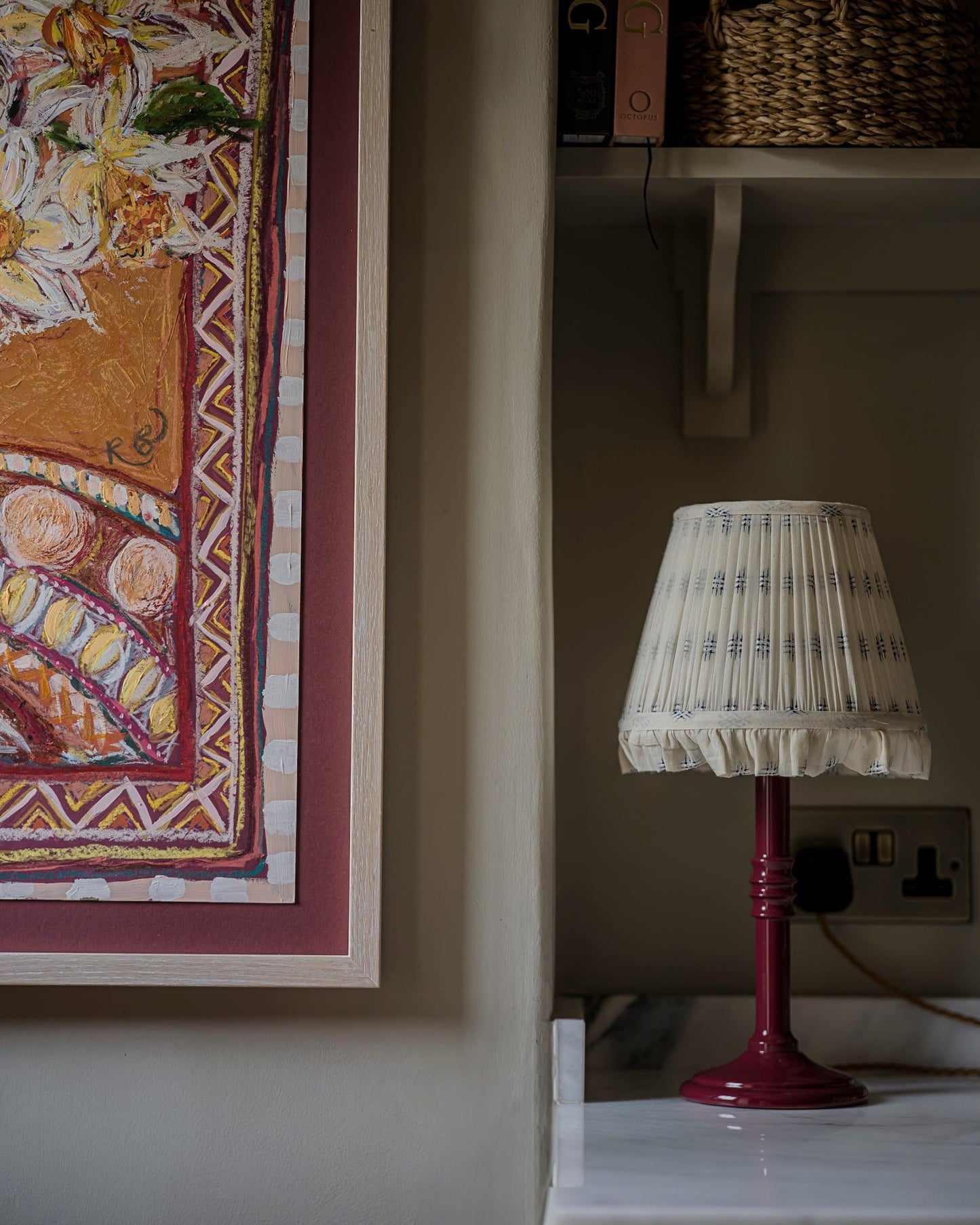 The Small Lacquered Lampstand in Damson