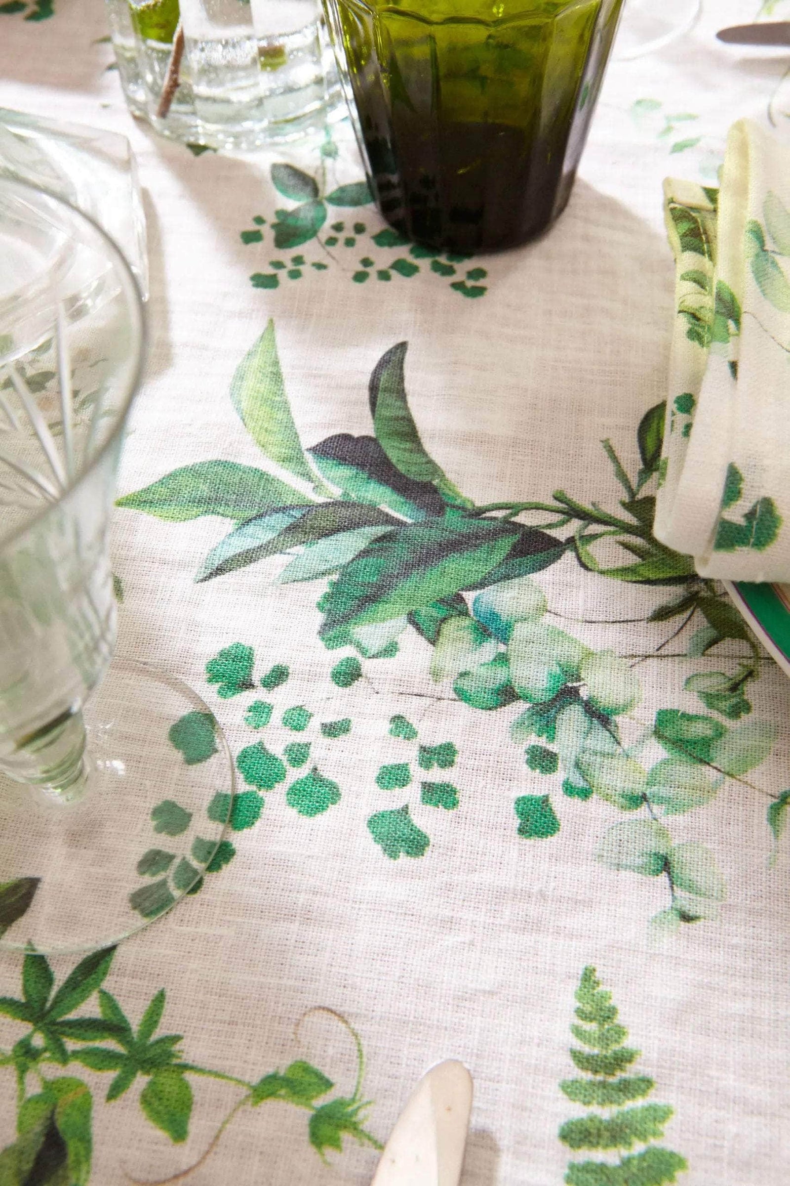 Eden Linen Tablecloth