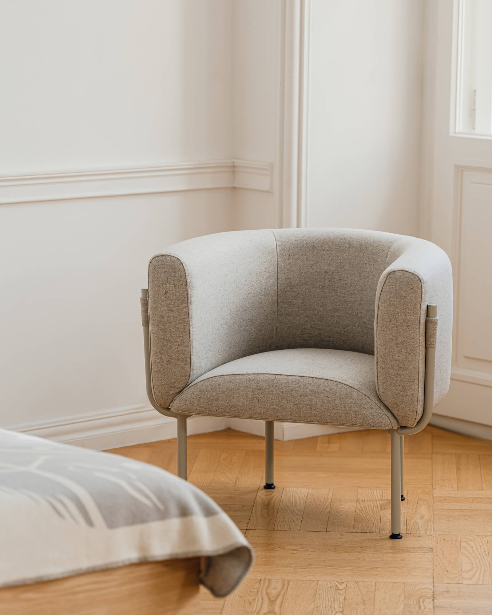 Ubi Mini Armchair-