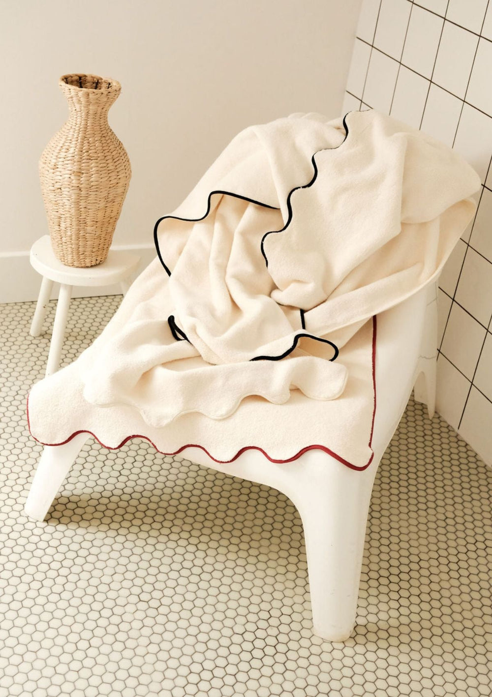 Ivory Cotton Wavy Bath Sheet