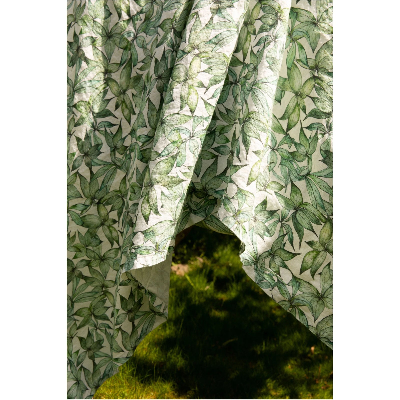 Hellebore Leaves Linen Tablecloth