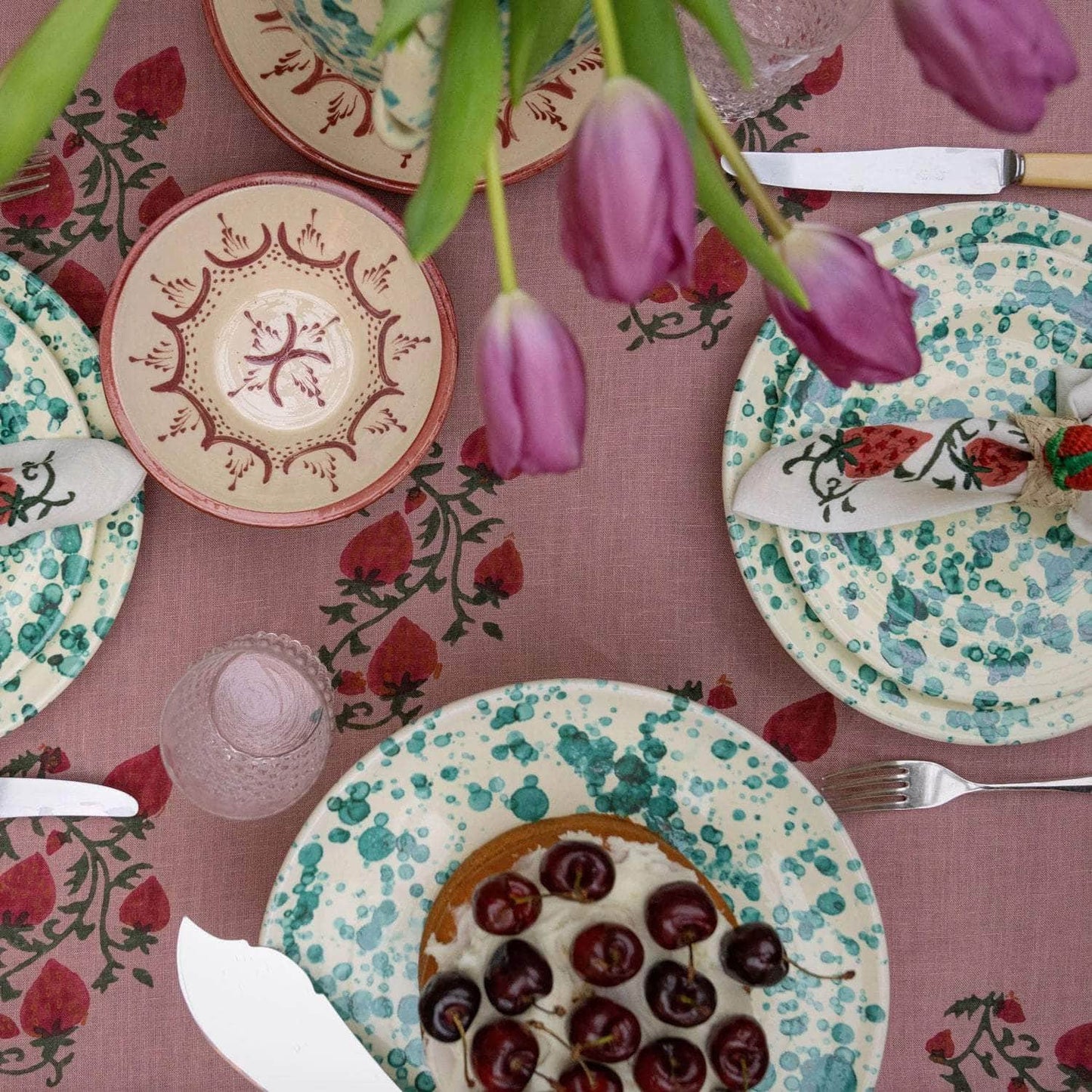 Splatter Cake Stand