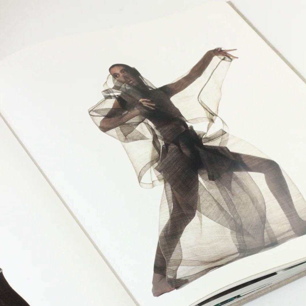 Irving Penn regards the work of Issey Miyake