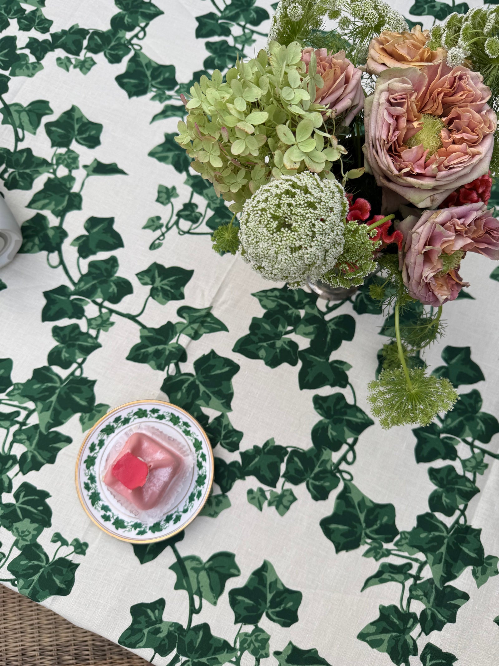 Maisie Tablecloth Green Ivy 350 x 150 cm