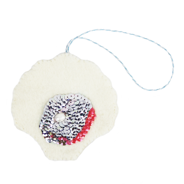 The Scallop Ornament