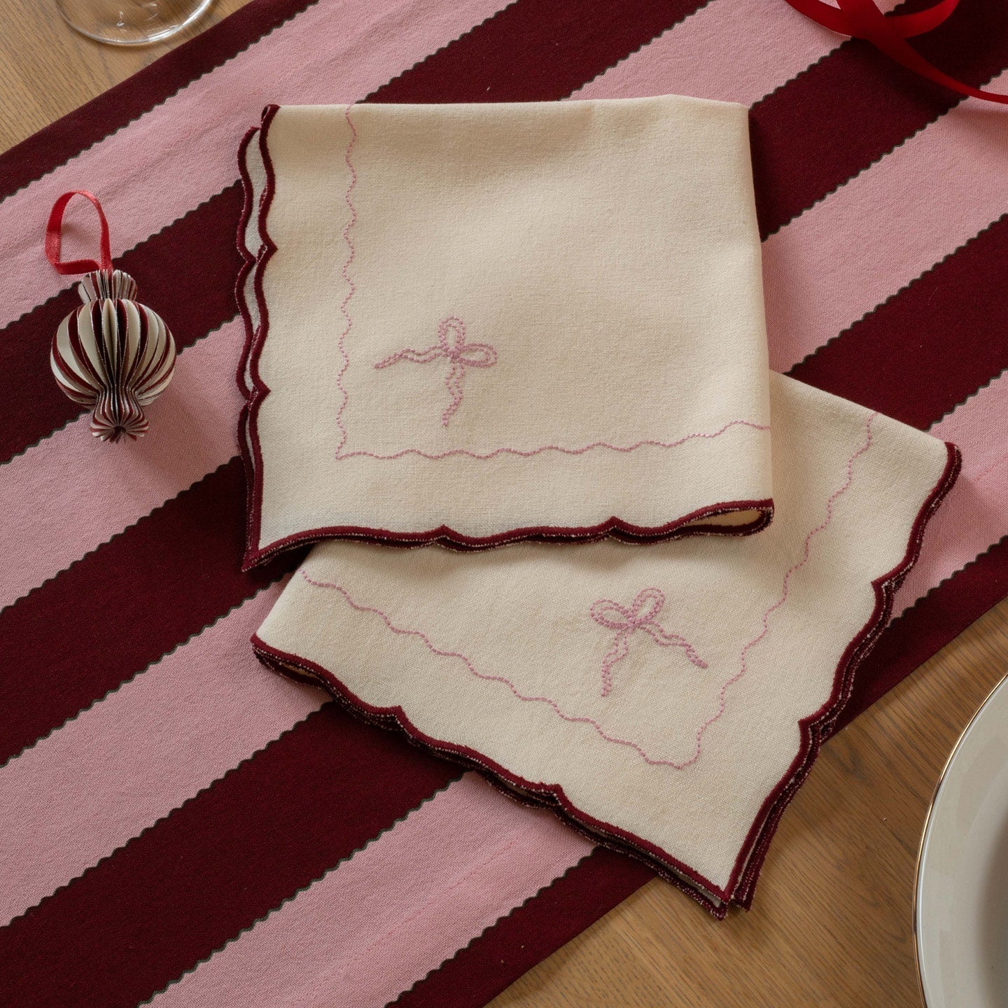 Embroidered Bow Napkins, Set of 2 - Burgundy