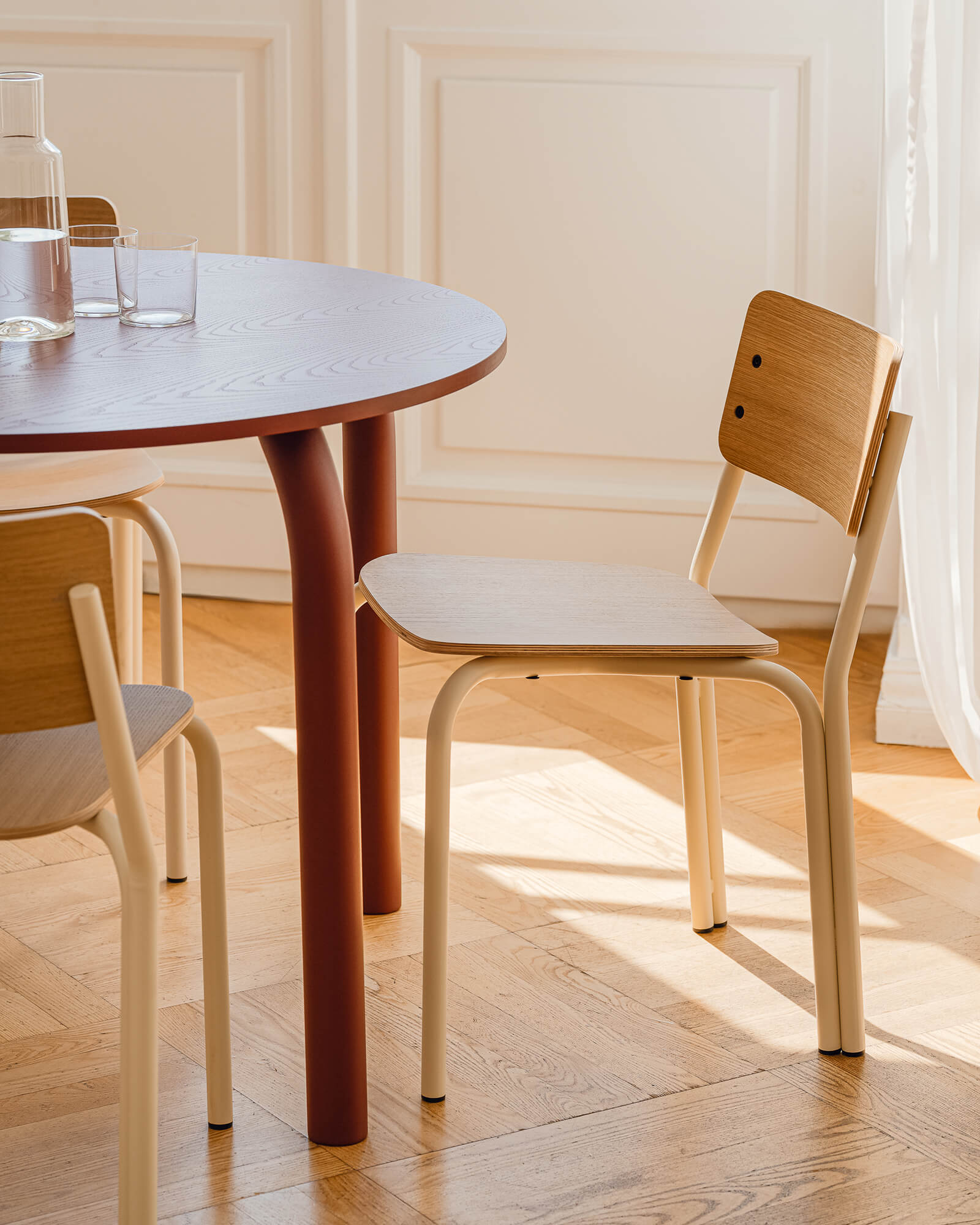 Meko Dining Table