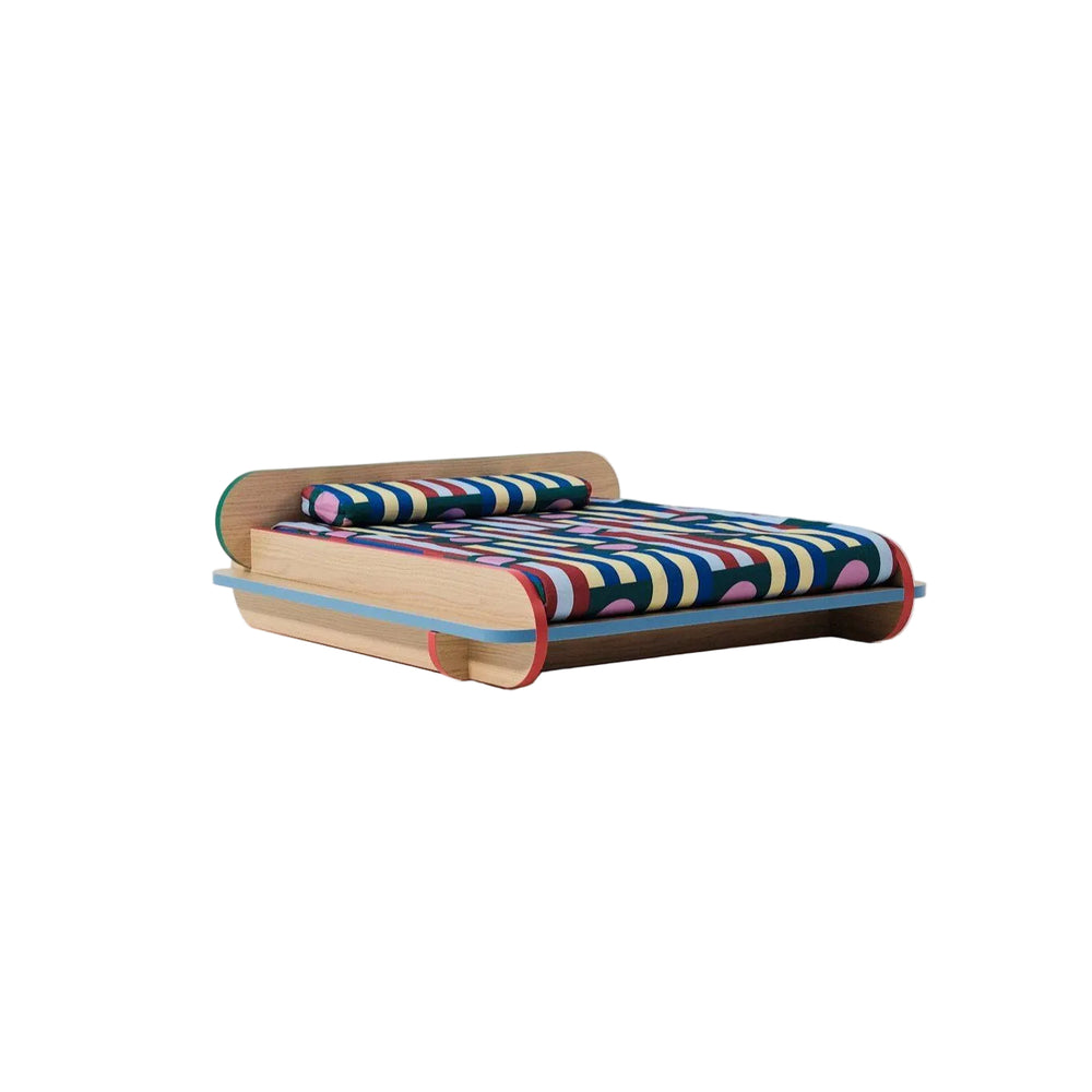 The Leo Bed – Modern Elevated Dog & Cat Bed