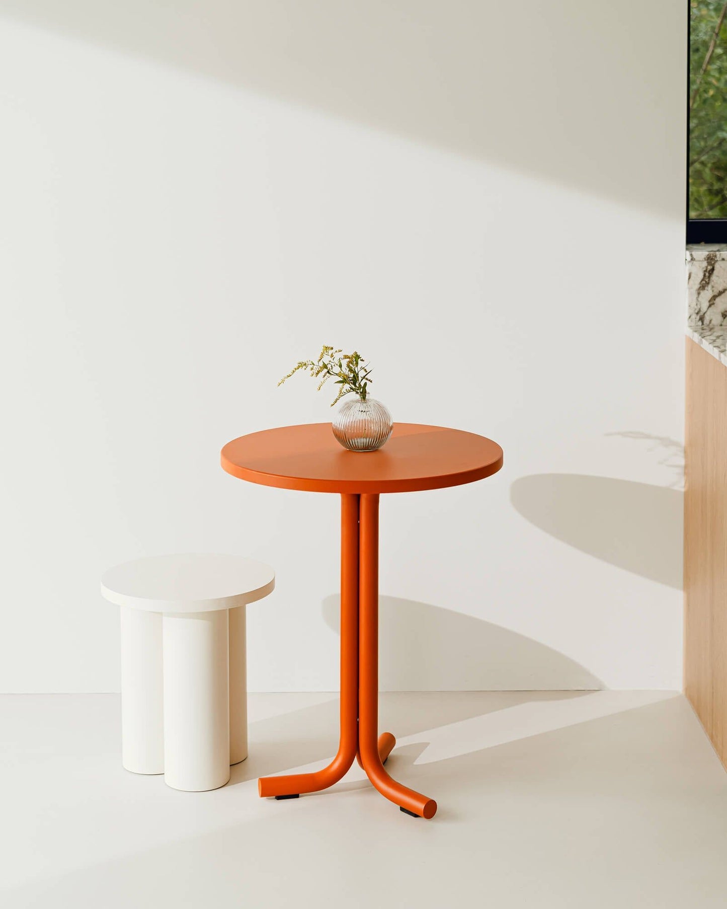 Nokk Cáfe Table