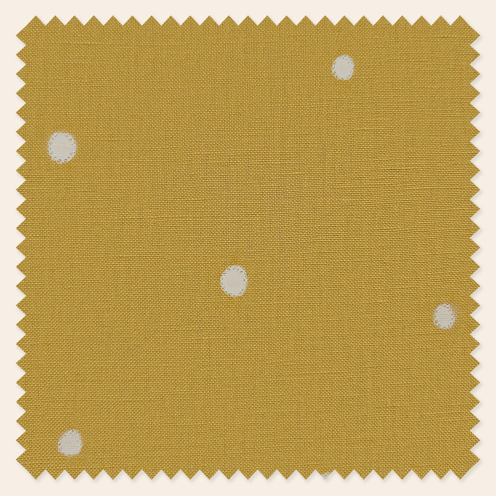 Dolce Daisies Fabric, Cannoli, Sample